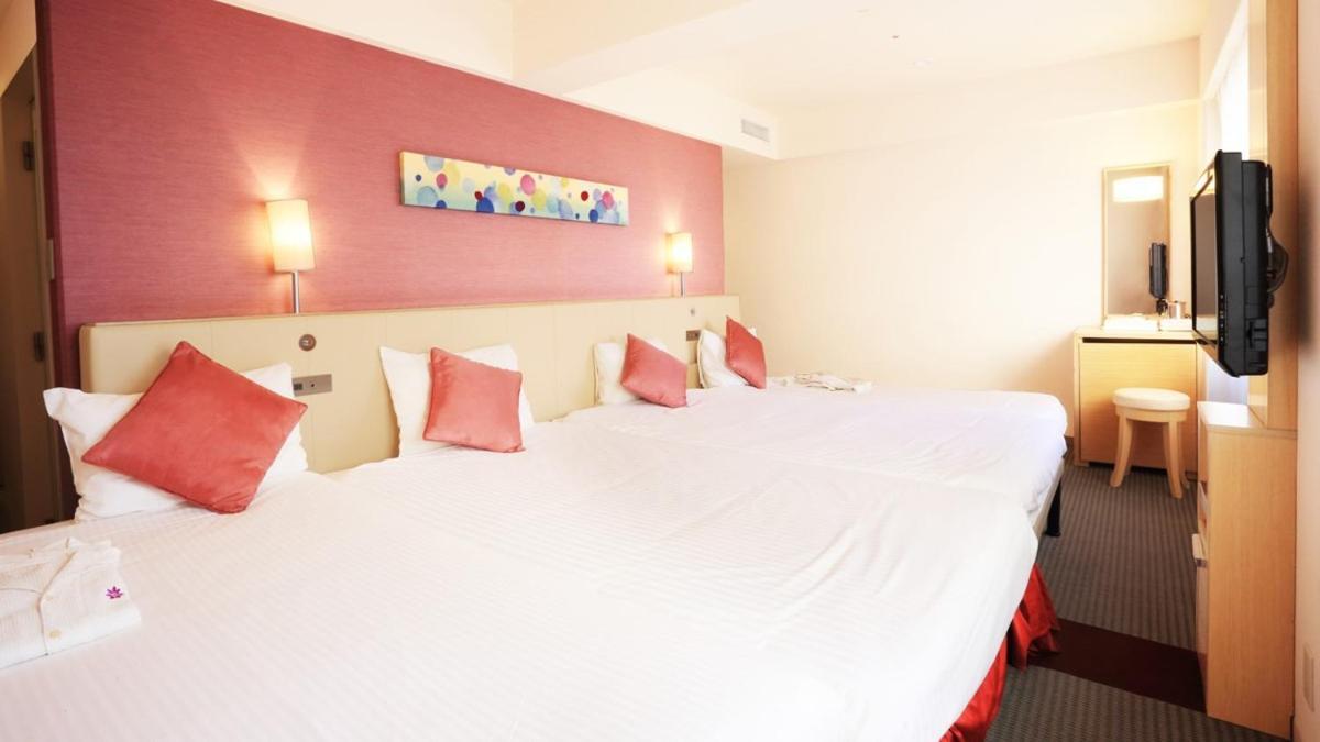 Smile Hotel Naha City Resort Eksteriør billede